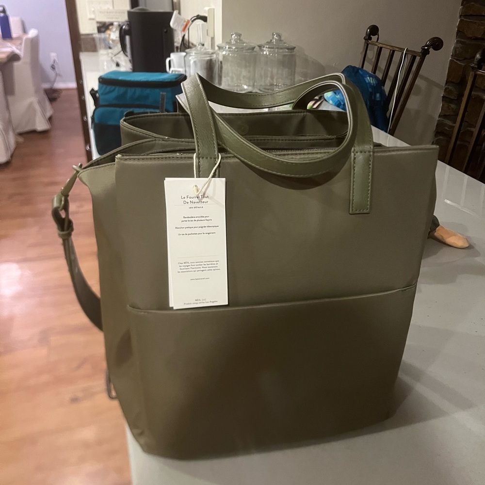 Beis The Commuter Tote in Olive (Used for two days!)